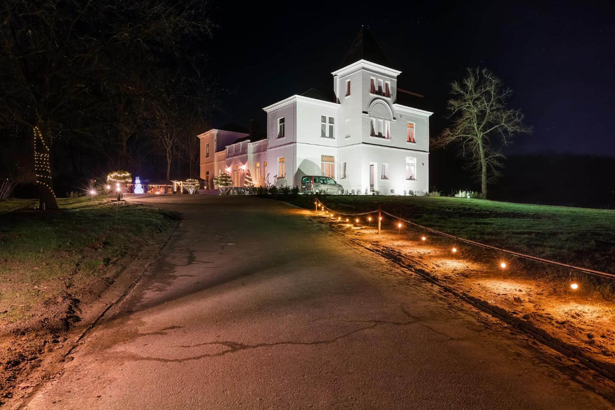 فيلا Wijnkasteel Haksberg Tielt المظهر الخارجي الصورة